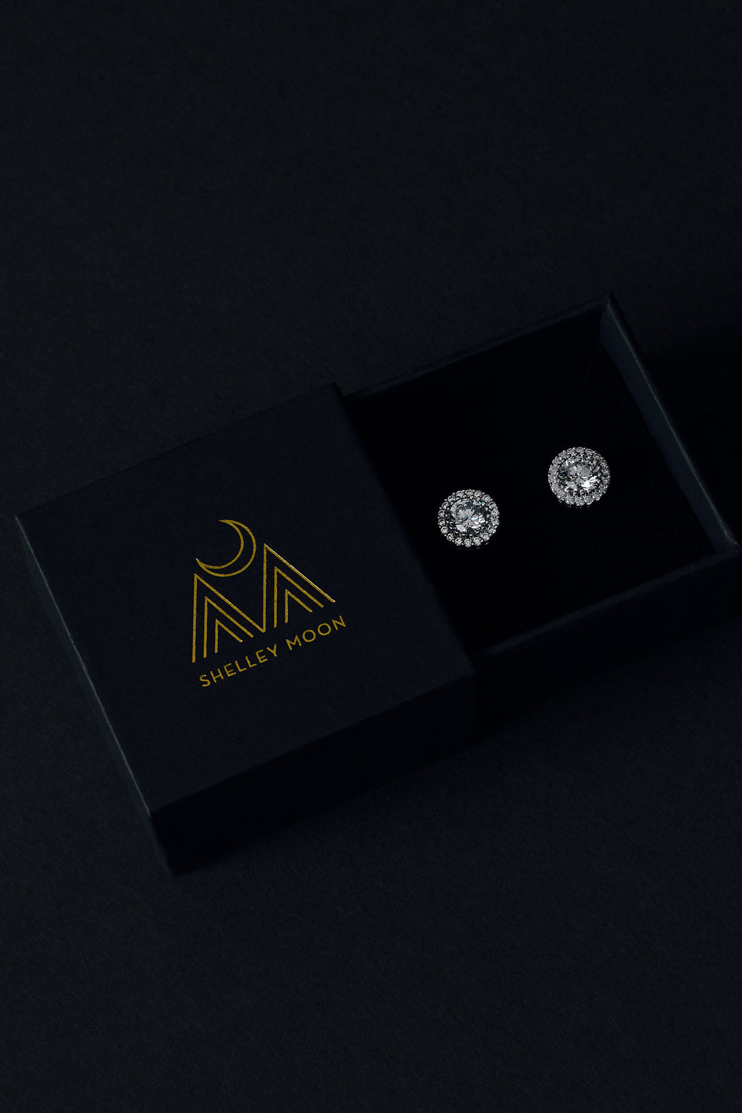 Diana Diamond Studs