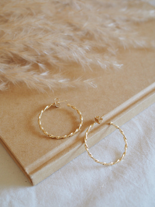 How to Care For Your Gold & Silver Plated Jewelry